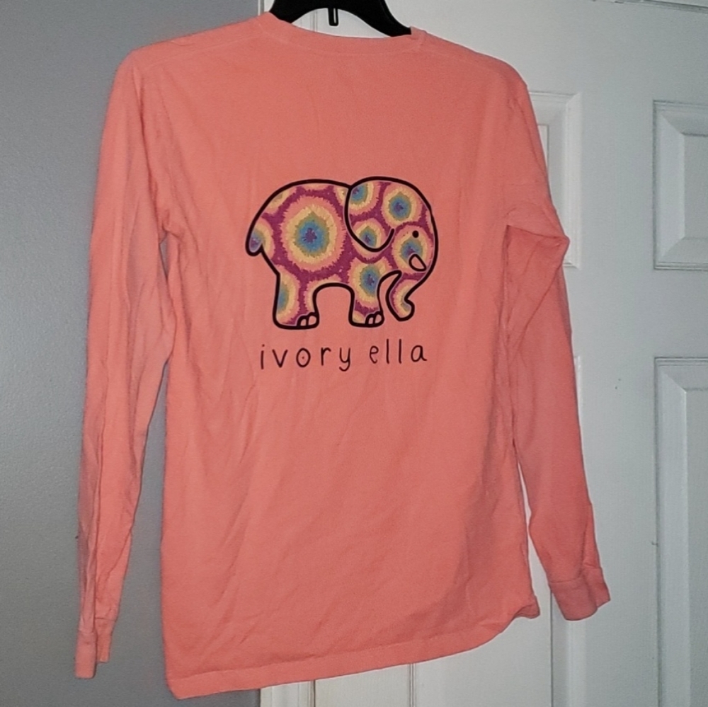 Ivory Ella's long-sleeved‎